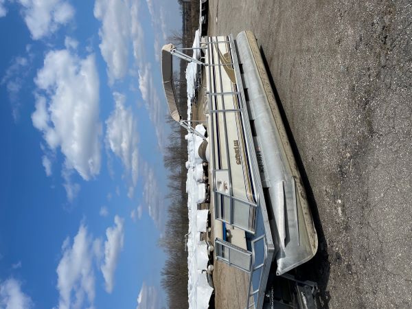 1998 Crest 3 DL Pontoon