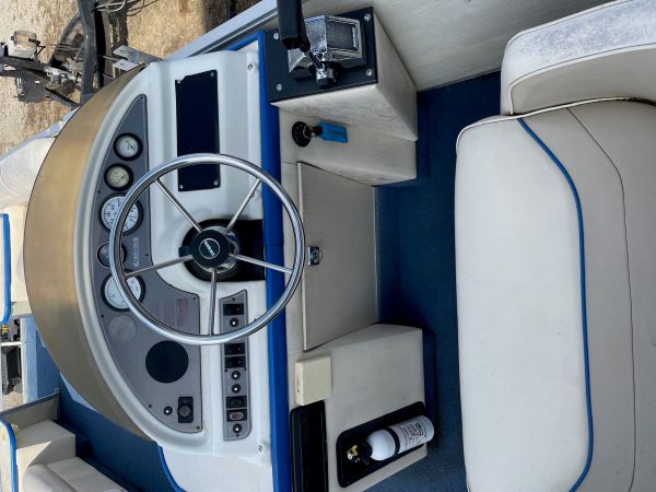 1998 Crest 3 DL Pontoon